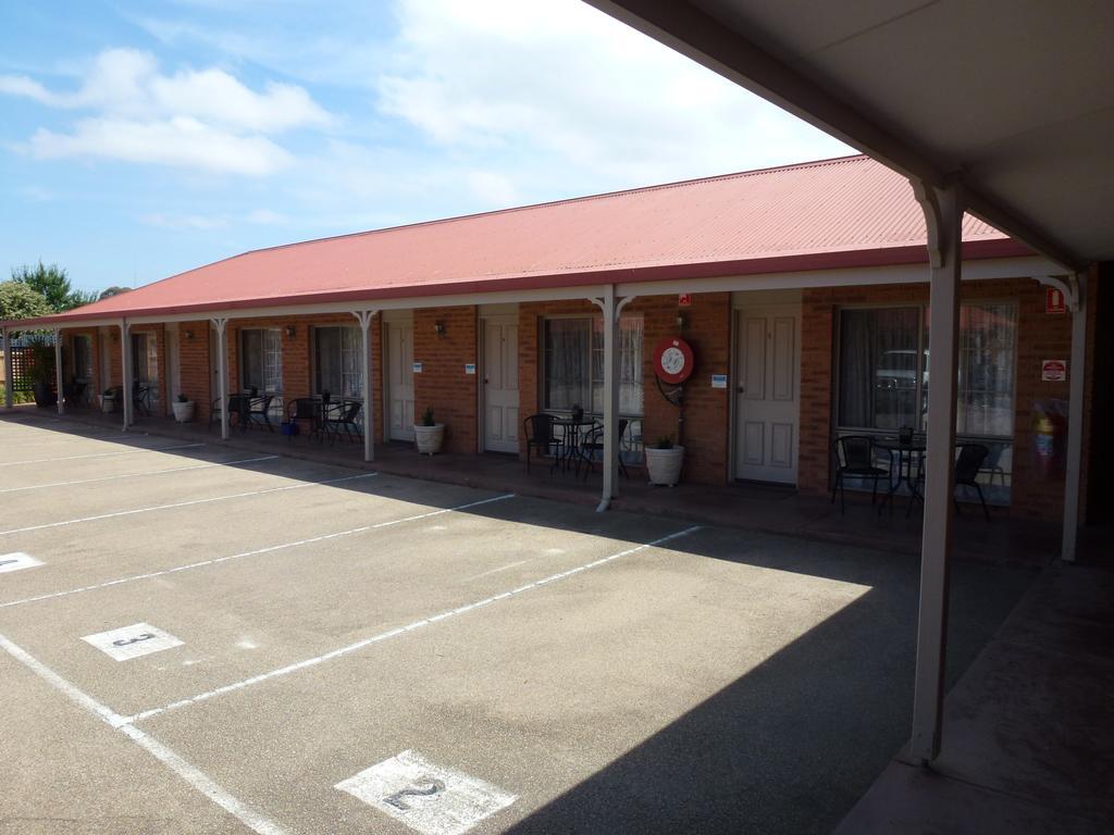 Colonial Motor Inn Bairnsdale Golden Chain Property Eksteriør billede