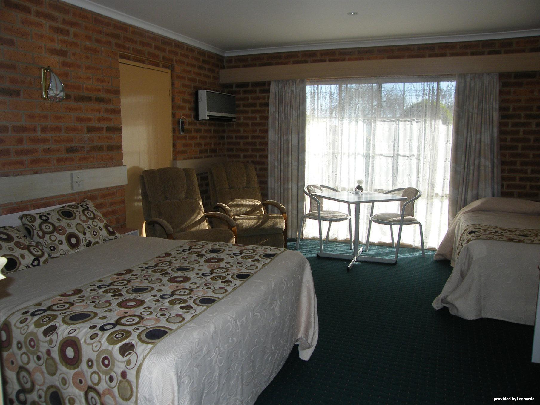 Colonial Motor Inn Bairnsdale Golden Chain Property Værelse billede