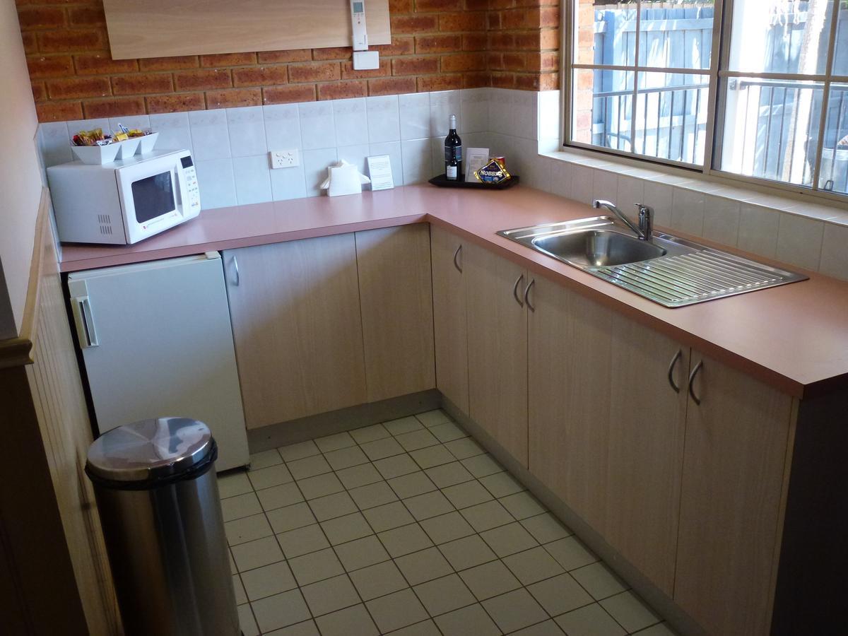 Colonial Motor Inn Bairnsdale Golden Chain Property Eksteriør billede