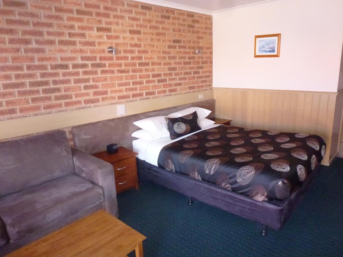 Colonial Motor Inn Bairnsdale Golden Chain Property Eksteriør billede