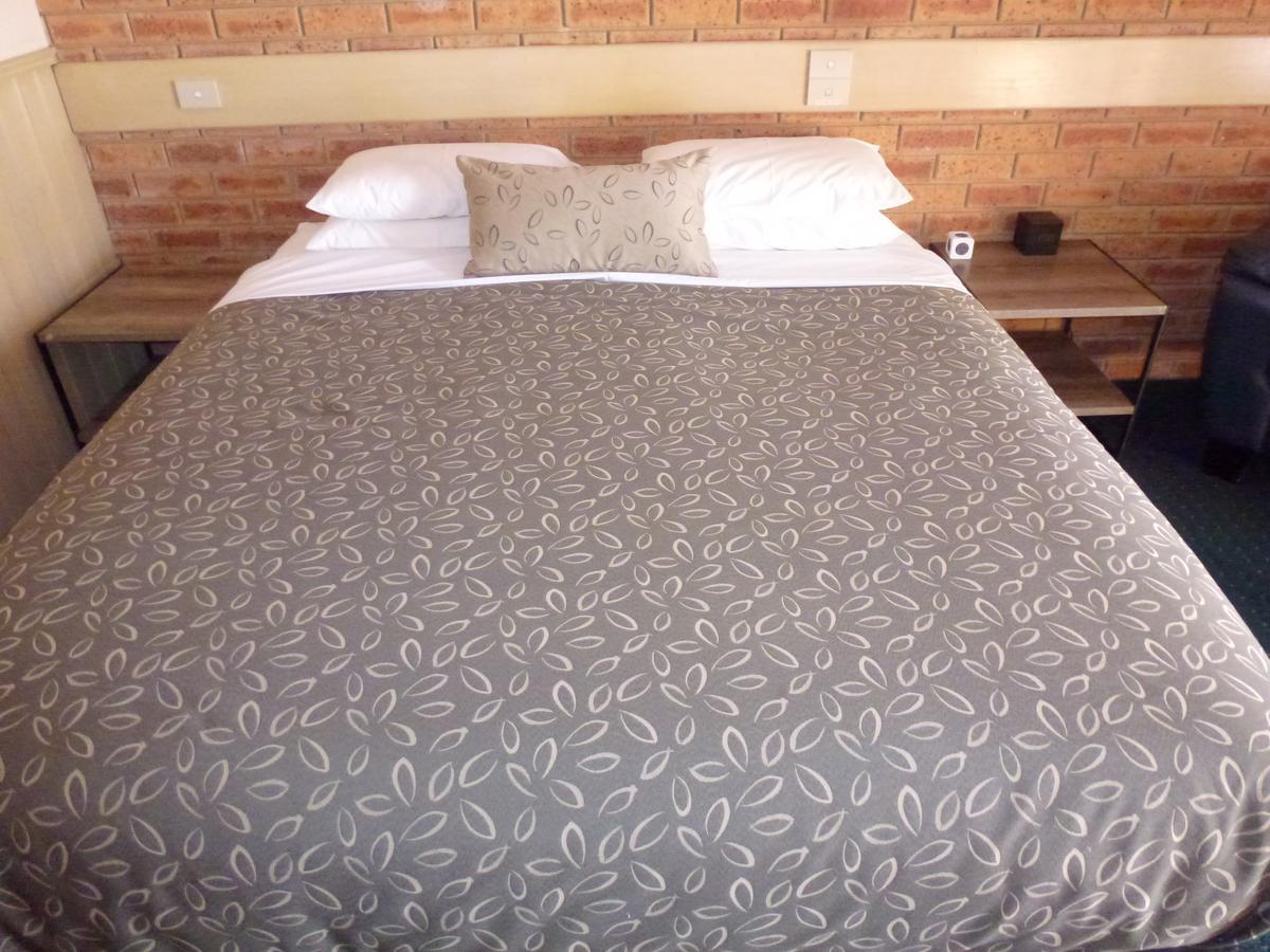 Colonial Motor Inn Bairnsdale Golden Chain Property Eksteriør billede