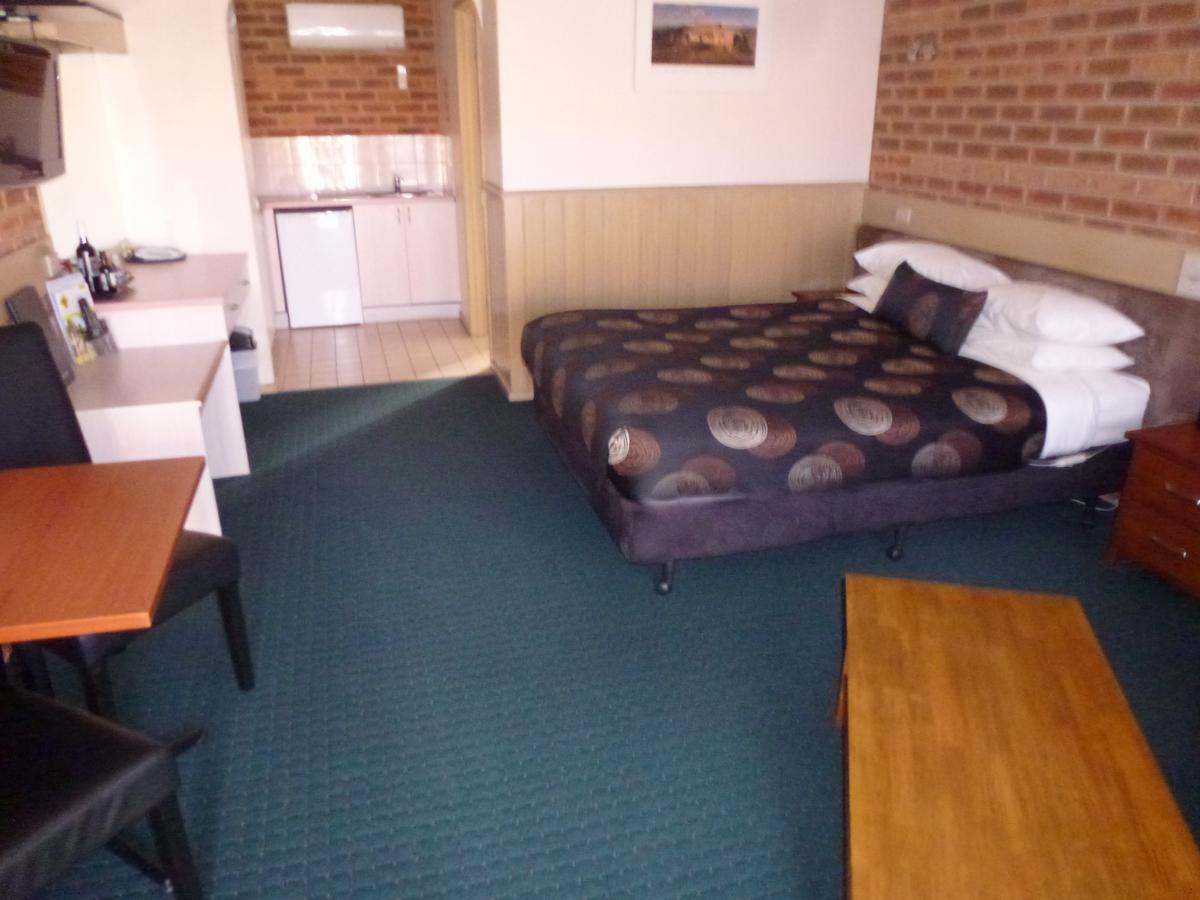 Colonial Motor Inn Bairnsdale Golden Chain Property Eksteriør billede