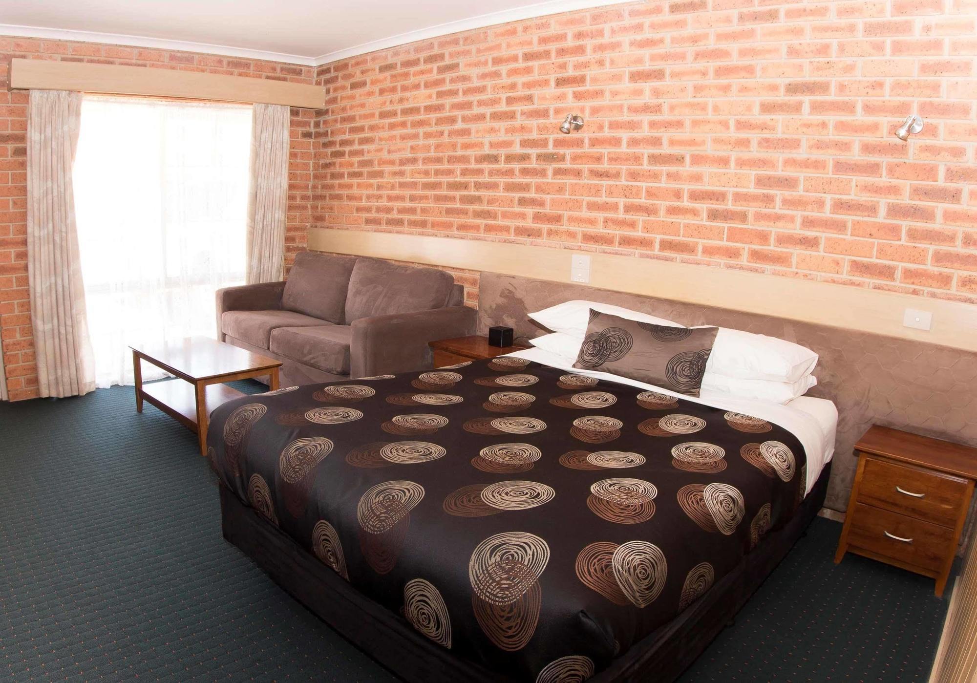 Colonial Motor Inn Bairnsdale Golden Chain Property Eksteriør billede