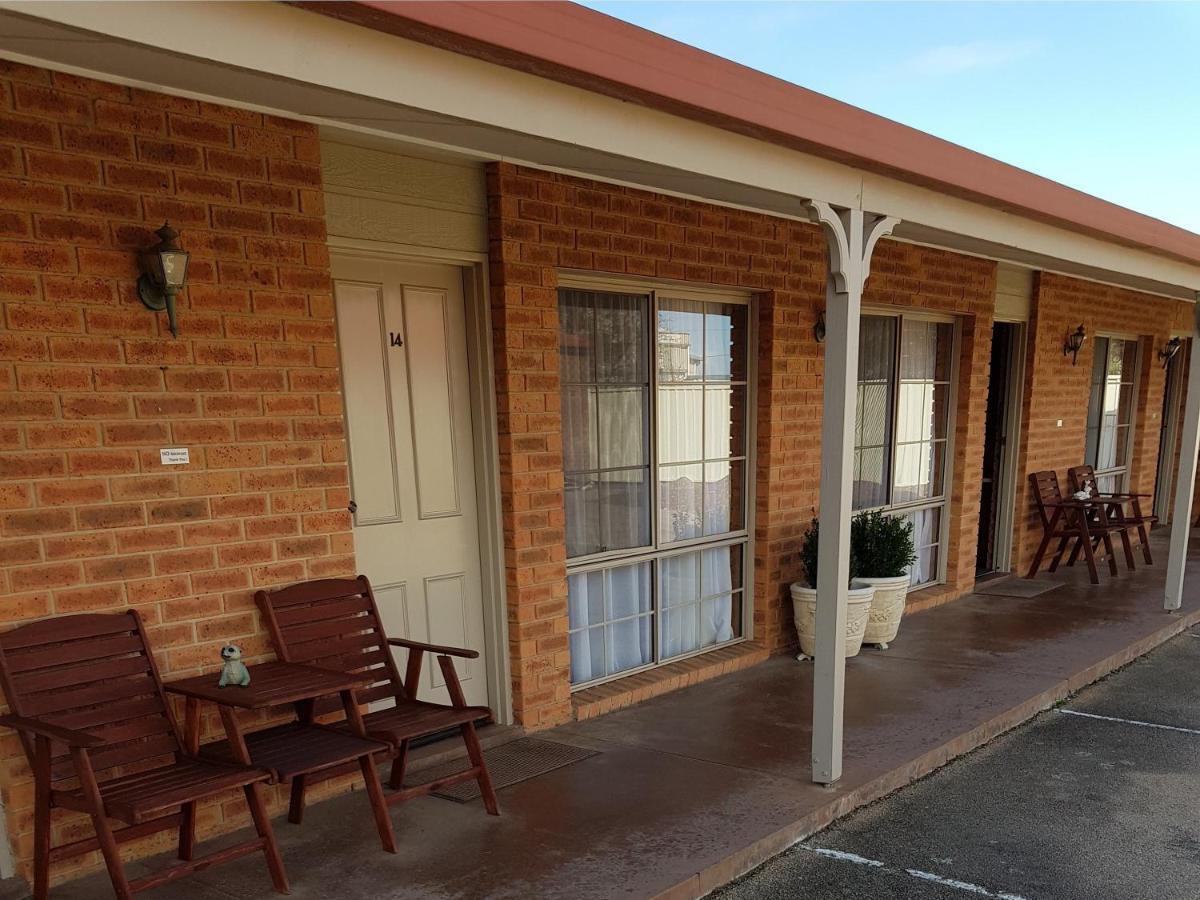 Colonial Motor Inn Bairnsdale Golden Chain Property Eksteriør billede